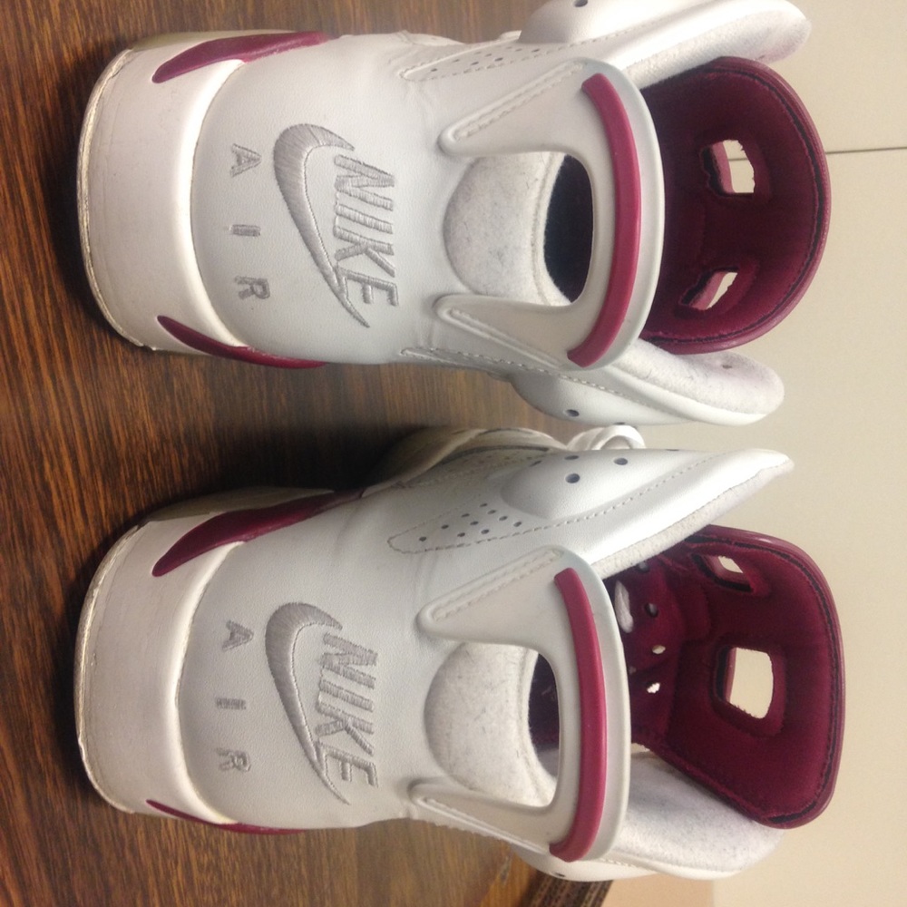 Jordan Maroon 6s